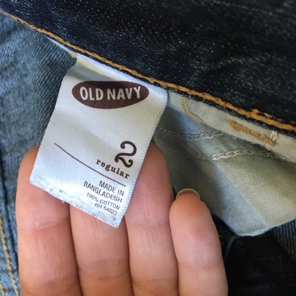 Old Navy Flare Jeans - Picture 5 of 7